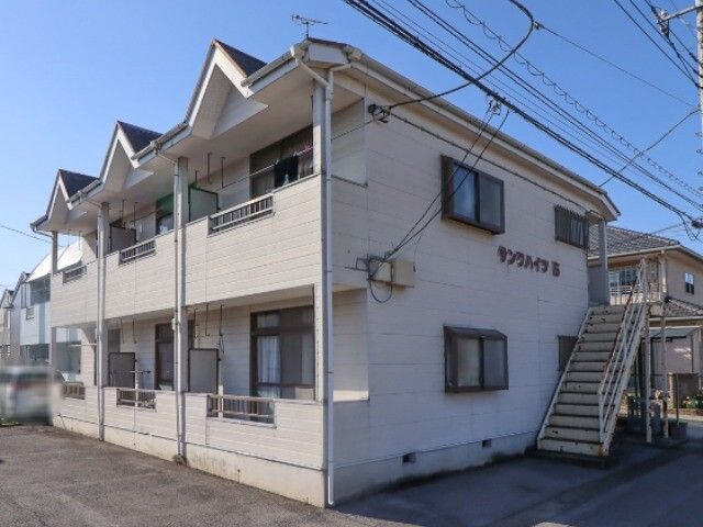 �Ȗ،��F�s�{�s�΂P���ڂ̃A�p�[�g�̌����O��